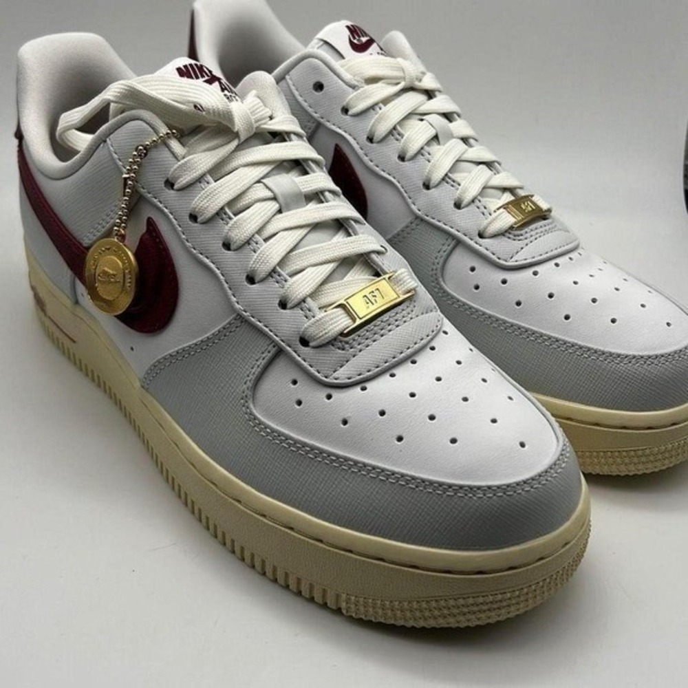 Nike‎ Women's Air Force 1 '07 SE gray white red Shoes women's 8 NWB